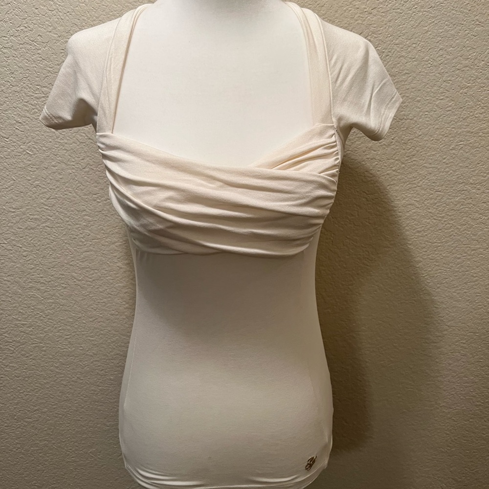 NWT Guess off white/ milk gorgeous top! Never worn! Size Small
